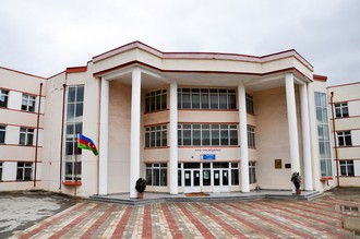 Suraxanı rayonu 318 nömrəli tam orta məktəb